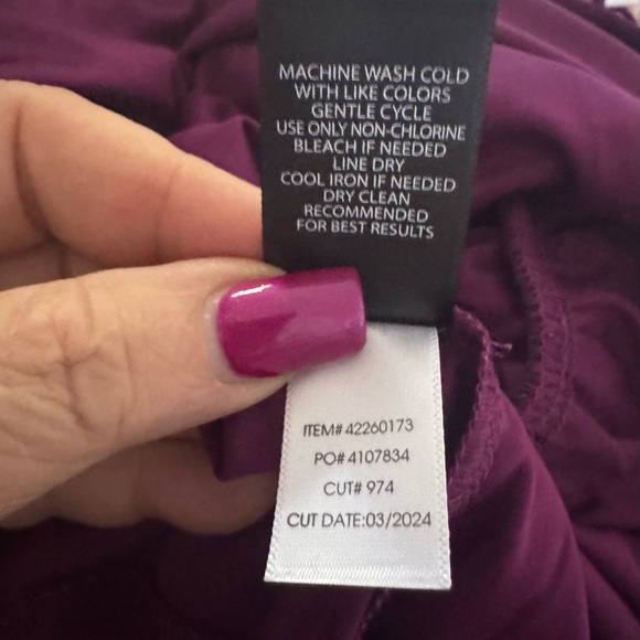 Women's Purple Sleeveless Top Torrid Eyelet Plum Caspia Cami 4X 26 - Picture 10 of 15